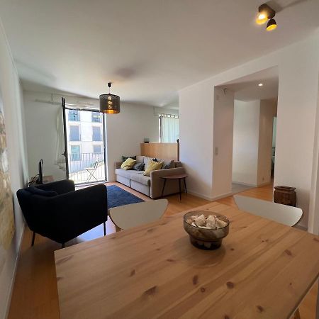 Elegant Castle View Apartment Lisbon Luaran gambar